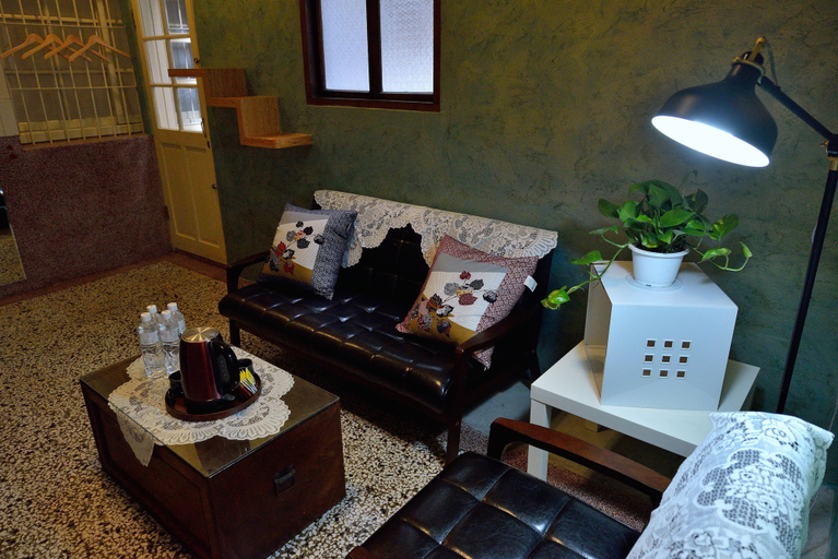 Others 5, 29Nesuto, Tainan