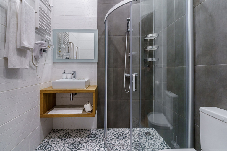 Bathroom 4, Adams House, Sankt-Peterburg gorsovet