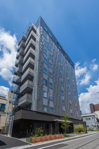 Exterior & Views 29