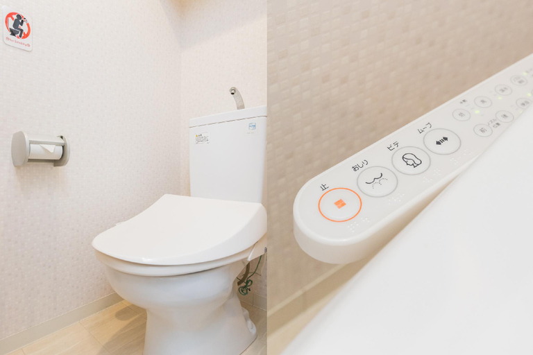 Bathroom 4, Namba 2mins/ AFP Sakuragawa Apartment(01), Osaka