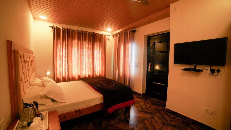 Bedroom 3, Saiva Hill Resort, Dehradun