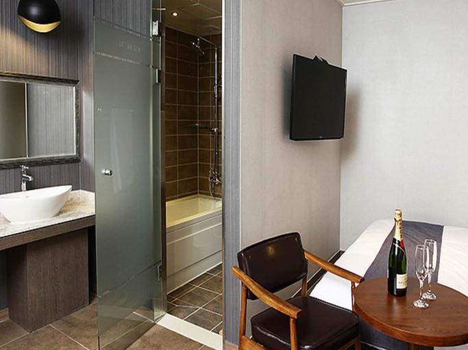 Bathroom 3, S& Hotel, Cheongwon