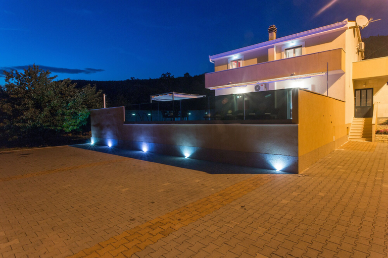 Sport & Beauty 3, Villa Tomic, Omiš