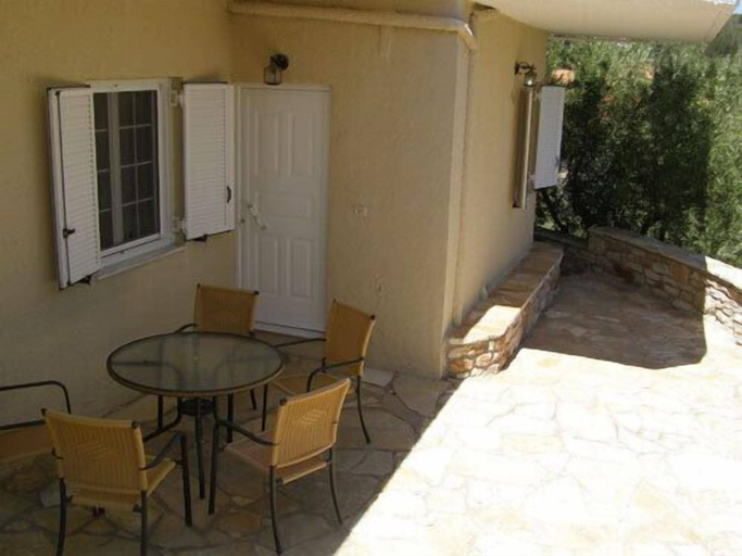 Others 4, Koroni Village, Peloponnese