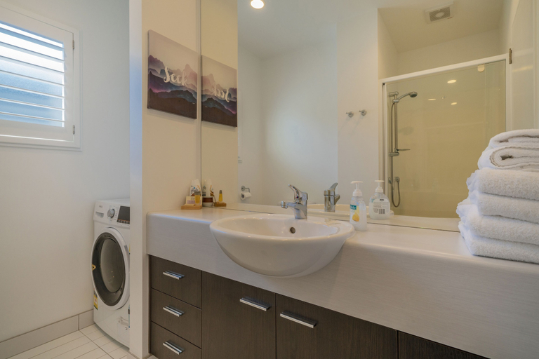 Bathroom 3, Aqua Soleil Villas, Thames-Coromandel
