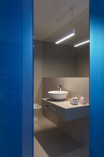 Bathroom 5, Macia Sevilla Kubb, Sevilla