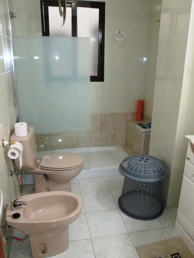 Bathroom, 2 Bedrooms Beaches View Apartment, Alicante