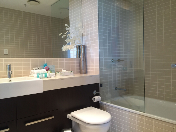 Bathroom 4, Cairns Private Apartments, Cairns