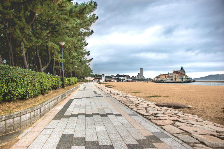Nearby Landmark 10