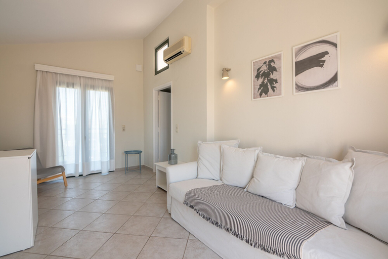 Others 4, GT Beach Hotel, Crete