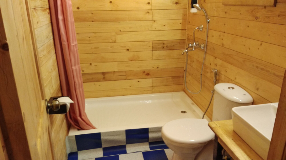Bathroom 9