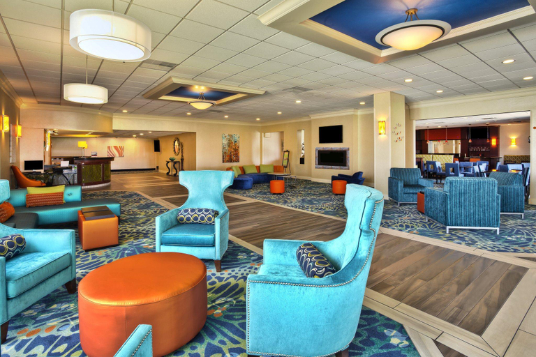 Public Area 2, Spark by Hilton Akron Fairlawn, Summit