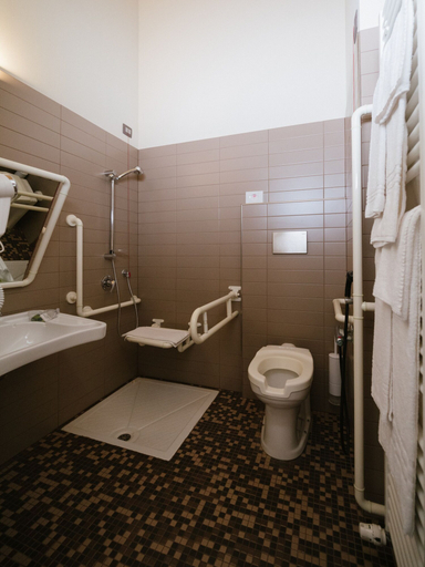 Bathroom 5, Lake Hotel La Pieve, Brescia