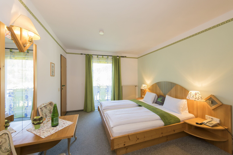 Bedroom 2, Hotel Mölltalerhof, Spittal an der Drau