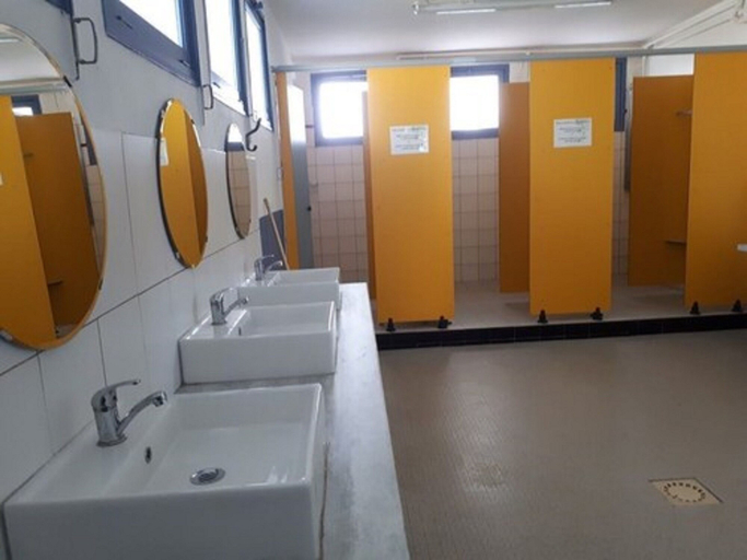 Bathroom 4, Camping de la Tête Noire, Indre