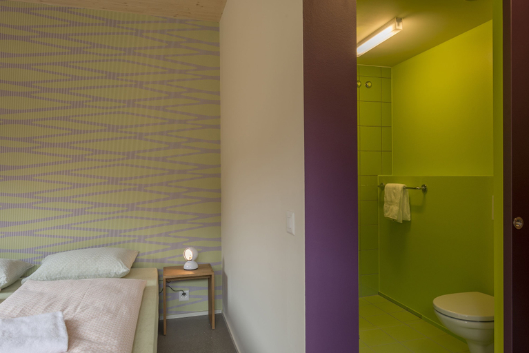 Bathroom 4, wellnessHostel4000, Visp