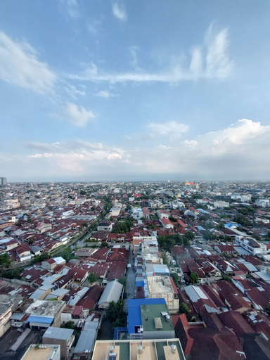 Exterior & Views 5, Cozy and Comfort Living Studio De Prima Apartment By Travelio, Medan