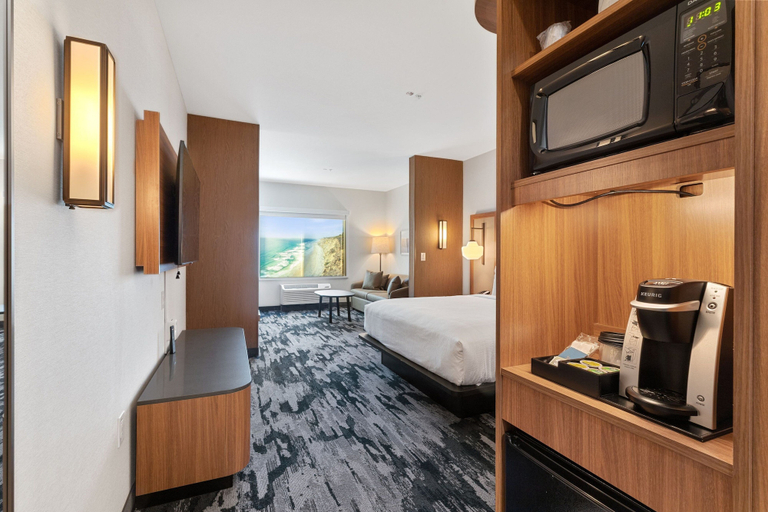 Bedroom 3, Fairfield Inn & Suites by Marriott San Francisco Pacifica, San Mateo