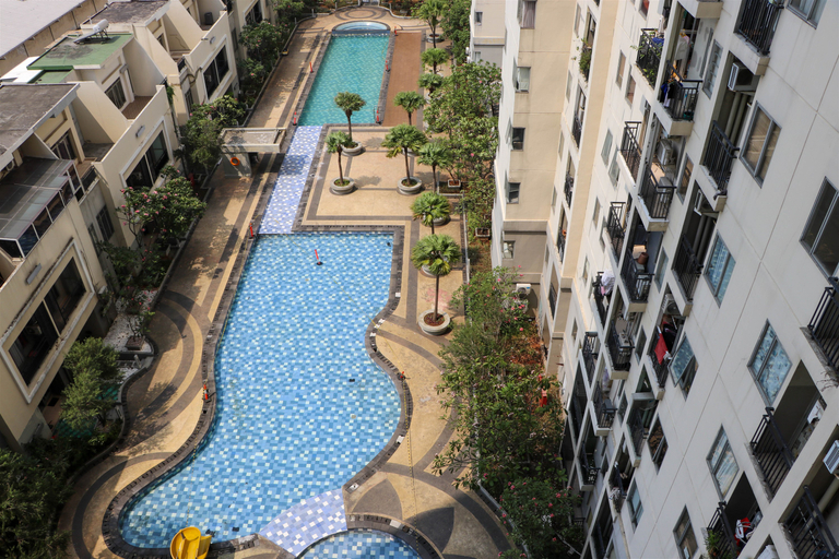 Exterior & Views 2, Compact and Elegant Studio Maple Park Sunter Apartment By Travelio, North Jakarta