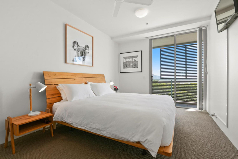 Bedroom 3, Cairns Private Apartments, Cairns