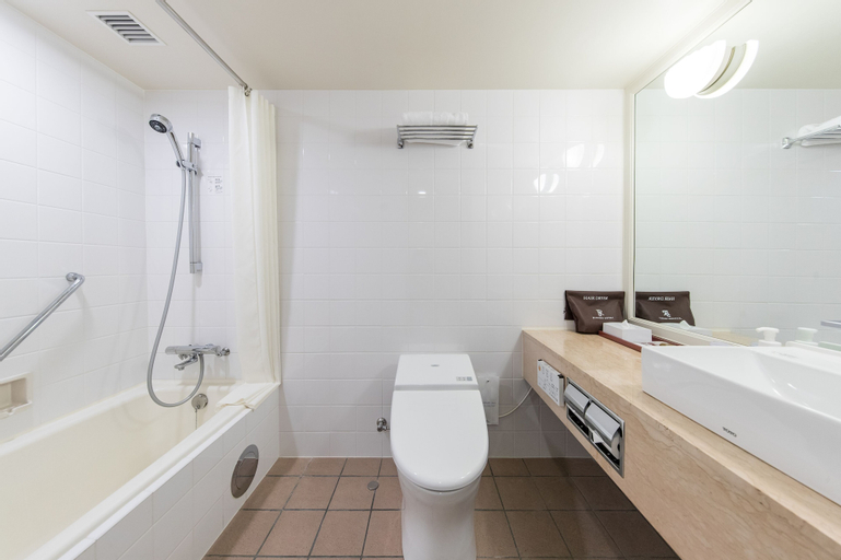 Bathroom 5