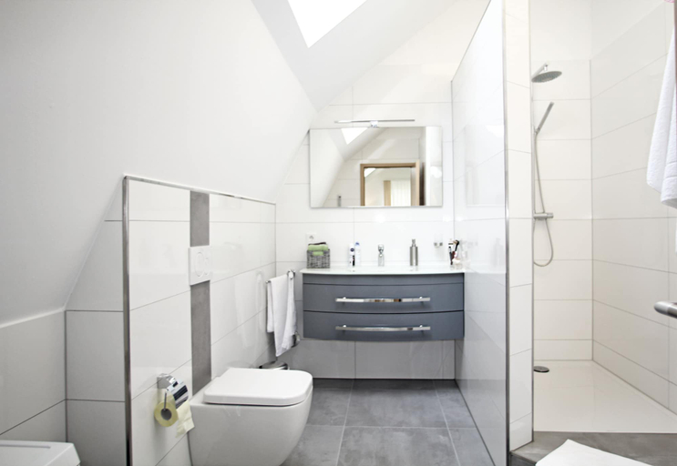 Bathroom 2, Boardinghouse Gaimersheim, Eichstätt