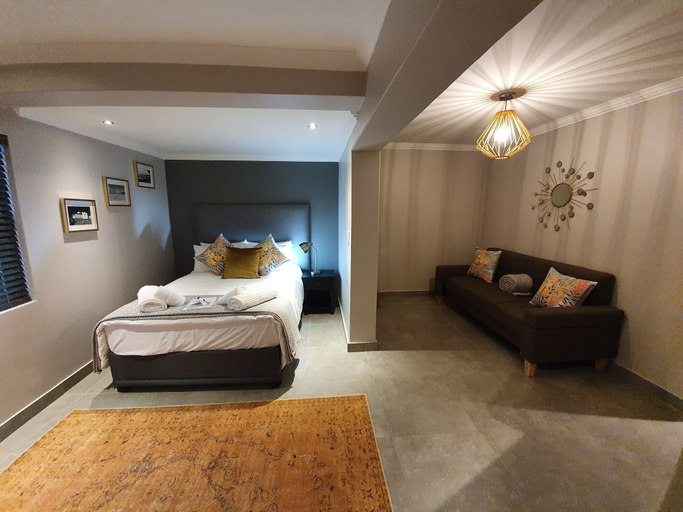 Bedroom 2, Sleepat84, Nkangala