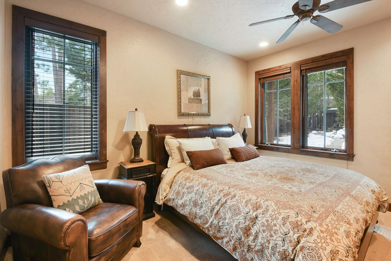 Bedroom 3, Homewood on the Lake, Placer