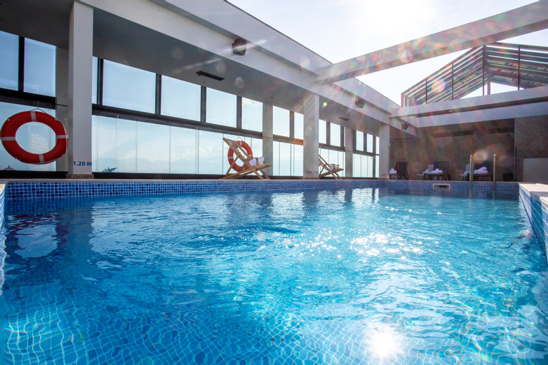 Holiday Inn Telavi, Dedoplis Tskaro