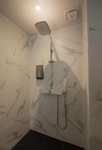 Bathroom 4, Brown Dot Hotel - Jangsaengpo, Nam