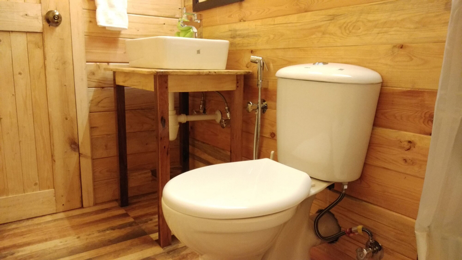 Bathroom 4