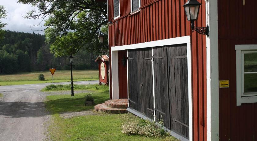 Exterior & Views 1, Ladugardens Pub & Sal, Södertälje