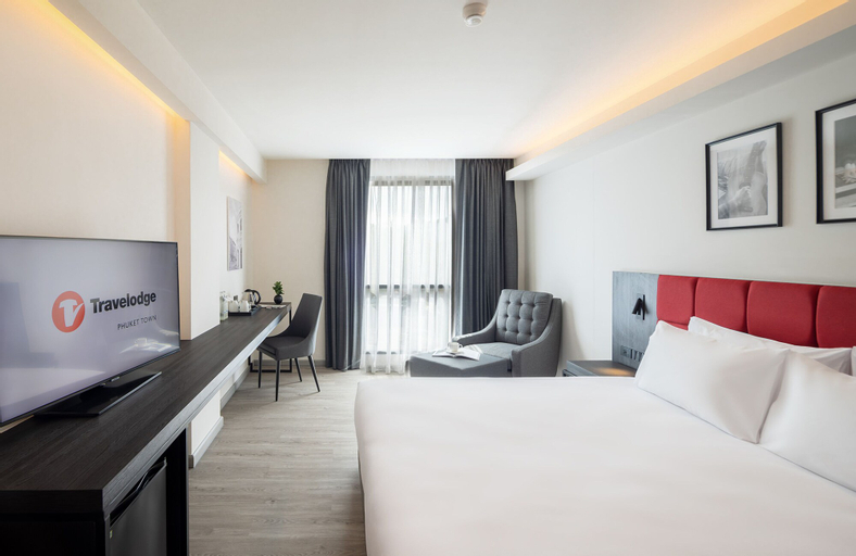 Bedroom 18