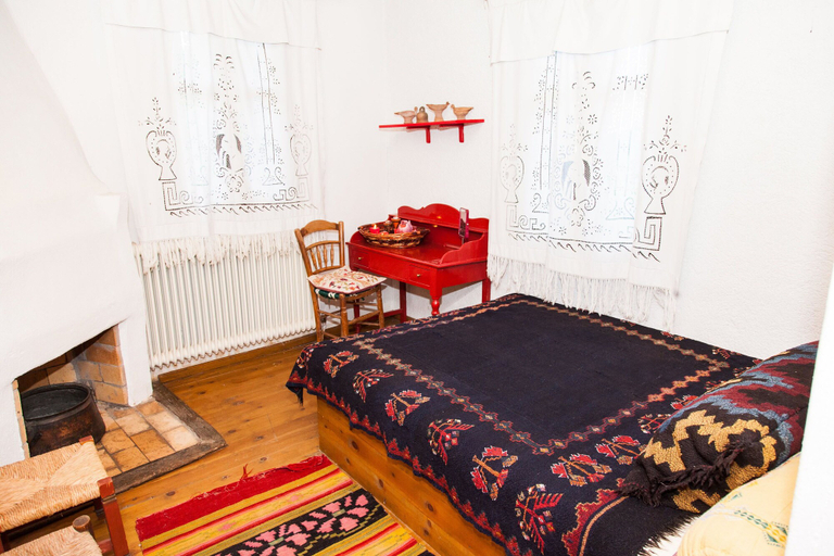 Room 2, Picturesque Villa in Parnassos, Central Greece