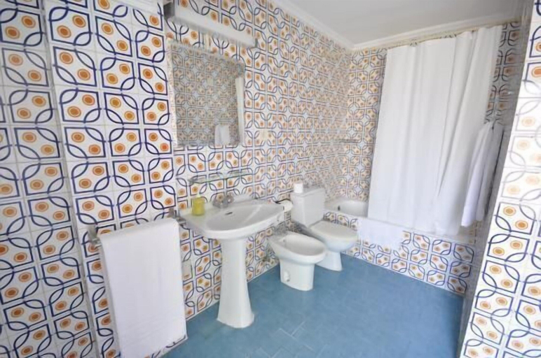 Bathroom, Hostal On Dormire, Valencia