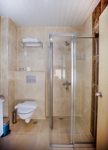 Bathroom 5, Hawaii Suite Beach Hotel, Alanya