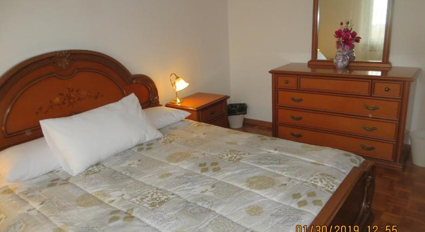 Bedroom 2, 5 Palme, Udine