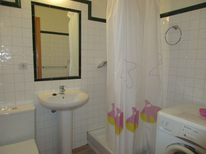 Bathroom 4, Inmo Estartit Villa Mas Pinell 93, Girona
