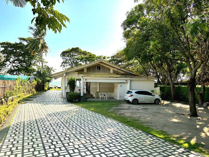 Others 4, White House Beachfront, Batangas, Lian