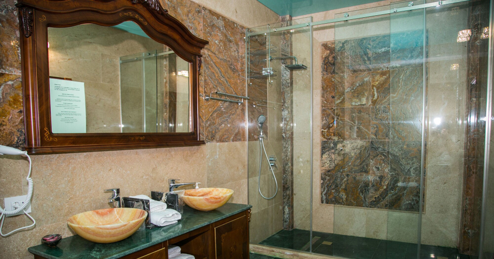 Bathroom 3, Almar Luxury Hotel, Navodari