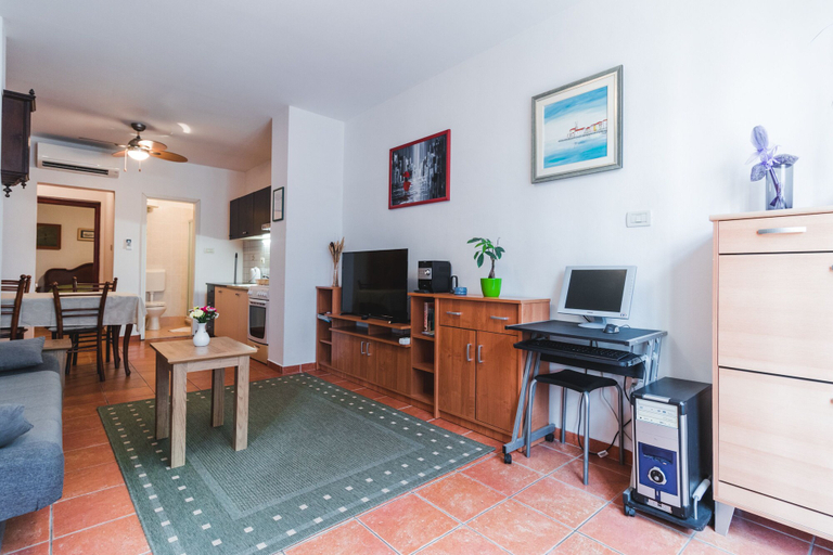 Others 5, Apartments Pri Mari, Piran