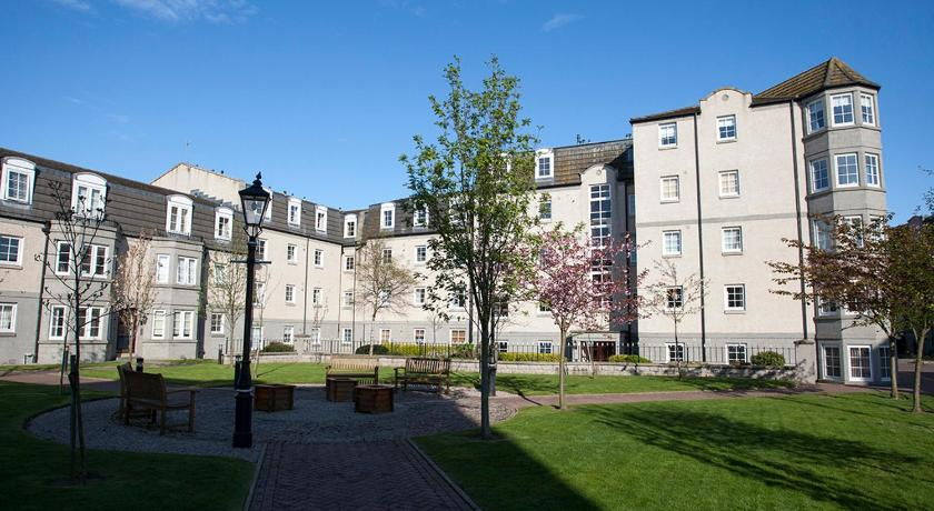 Fonthill Apartment - central, free parking off street, Aberdeen