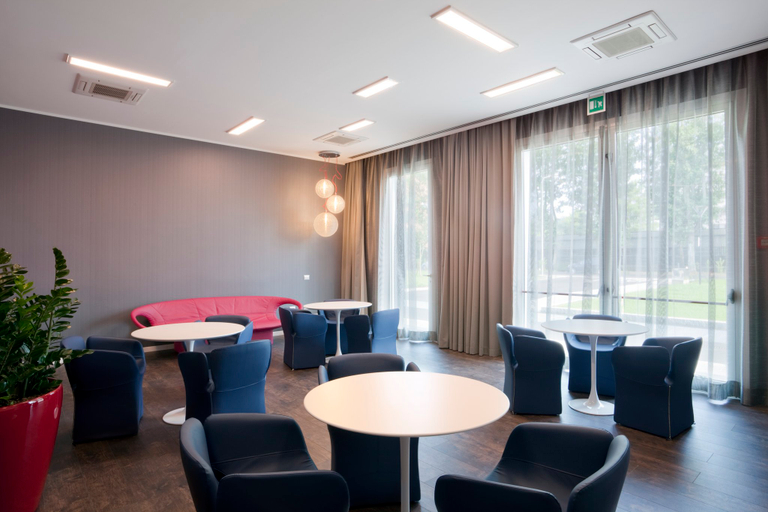 Business Facilities