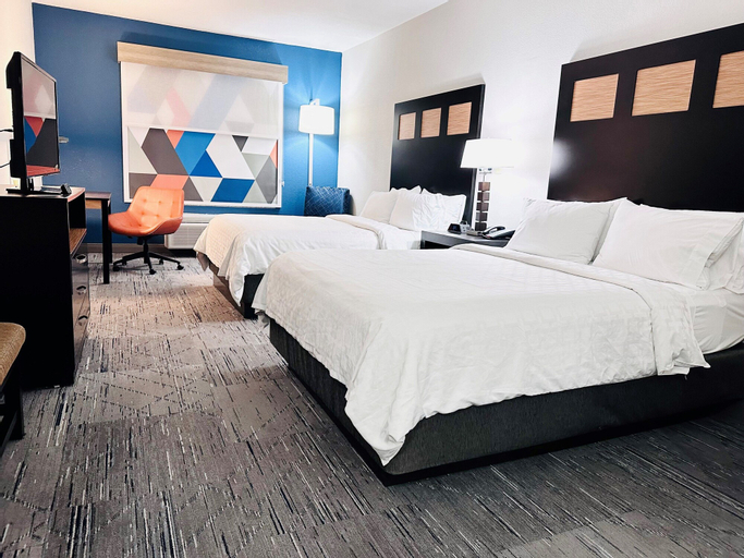 Bedroom 23