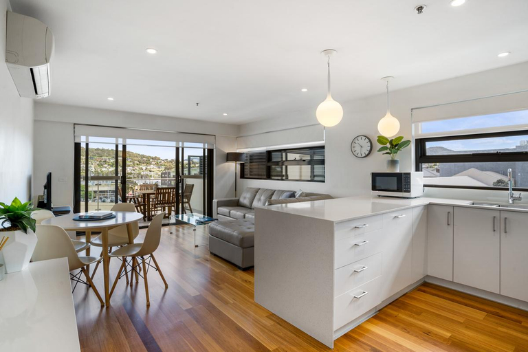 Others 3, Kangaroo Bay Apartments, Clarence