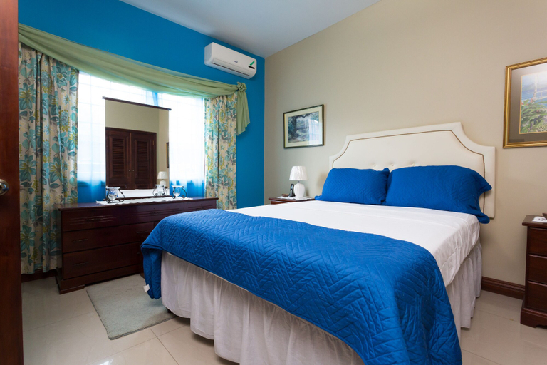 Bedroom 3, New Kingston Guest Apartment at Inglaterra III