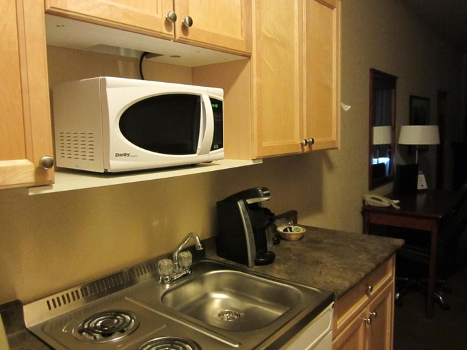 Others 5, Lakeview Inns & Suites - Fort Nelson, Northern Rockies