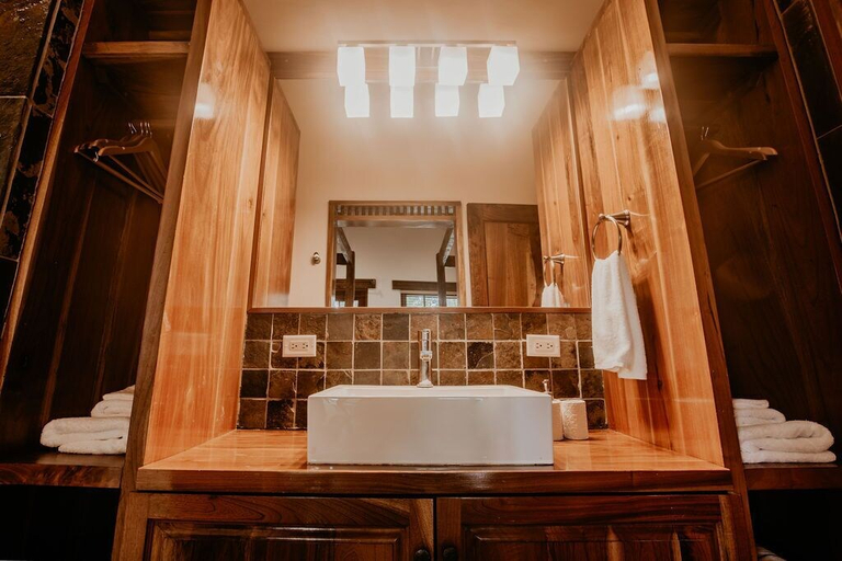 Bathroom 5, Sansara Surf and Yoga Resort - Retreat, Tonosí