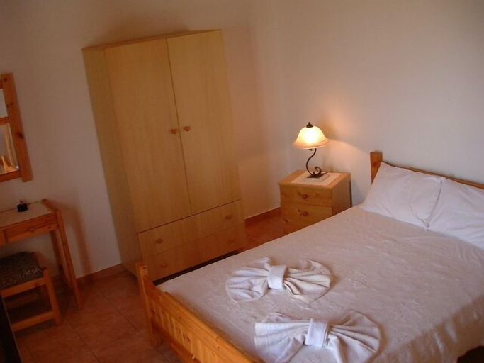 Bedroom 5, Villa Amalia, Crete