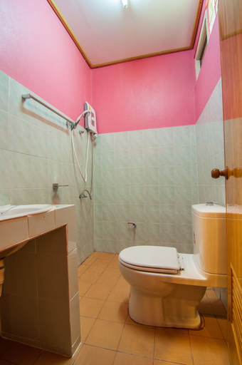 Bathroom 4, Phoomtada Homestay, Wiang Pa Pao
